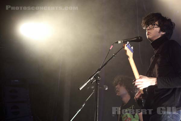 CAR SEAT HEADREST - 2017-03-22 - PARIS - Divan du Monde - 